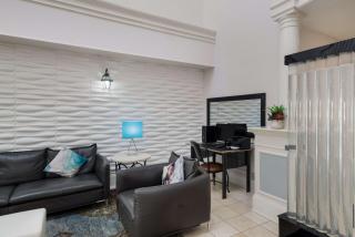 SureStay Plus Hotel by Best Western Plano - Plano - 2