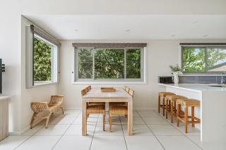Entice at Hyams - pet-friendly beachfront home - Hyams Beach - 3