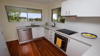 21 Cooroora Street Dicky Beach QLD - Caloundra - 7