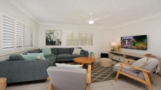 21 Gothic Parade Currimundi QLD - Kawana Waters - 2