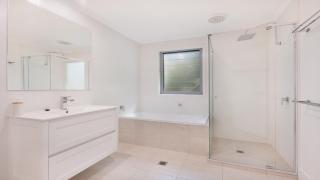 35 Moreton Parade Kings Beach QLD - 1