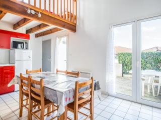 Maison Jumelée à 2 Pas de la Plage - Piscine, Terrasse, Parking Privé - Idéale Famille / Amis - FR-1-319-193 - Biscarrosse-Plage - 0