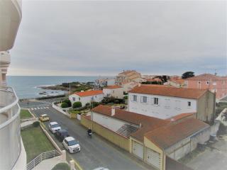 Studio avec Piscine, Parking et Balcon aux Sables-d'Olonne - FR-1-197-380 - Les Sables-dʼOlonne - 4