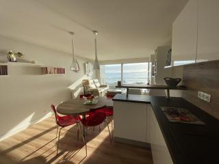 Ploemeur - Appartement 3 pièces avec balcon, ascenseur et WIFI près de la plage - FR-1-349-90 - Ploemeur - 2