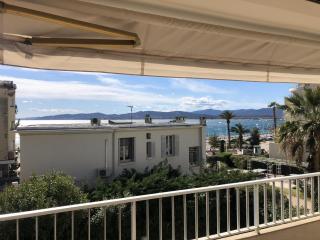 Studio Proche Plage et Commerces - Climatisé, Parking, Wi-Fi - FR-1-466A-12 - Saint-Raphaël - 0