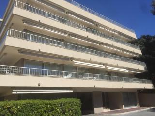 2 Pièces avec Balcon et Terrasse - Plage à 50m - Clim, WiFi, Parking - FR-1-466A-17 - Saint-Raphaël - 2