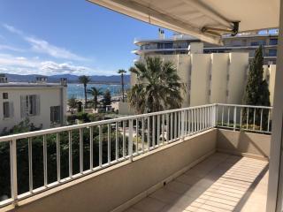 Studio climatisé pour 2, proche plage et commerces, animaux admis, WiFi, parking - FR-1-466A-20 - Saint-Raphaël - 8