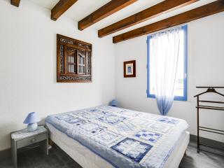 Charmante maison T2 avec mezzanine, terrasse et parking, à 350m de la plage – idéal pour 4 personnes - FR-1-521-51 - 5