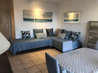 Studio climatisé proche plage, commerces et gare avec balcon, parking et wifi - FR-1-466A-5 - Saint-Raphaël - 0