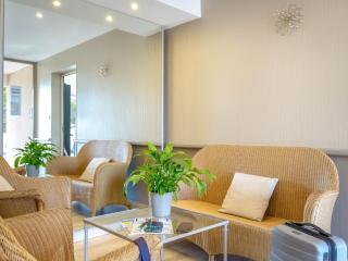 Studio climatisé pour 3 pers, à 50m de la plage, centre-ville Saint-Raphaël, WiFi, parking dispo - FR-1-466A-38 - Saint-Raphaël - 8