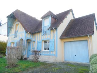 Grande Villa avec Jardin, Proche Plage et Centre de Villers-sur-Mer - FR-1-487-310 - 0