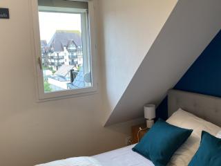 Appartement rénové proche plage et thalasso, 2 pièces, balcon, Wifi, TV, équipements bébé - Cabourg - FR-1-487-322 - Cabourg - 3