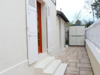 Maison Cozy au Coeur de Cabourg avec Terrasse, Proche Plage, pour 4 Pers., Animaux Acceptés - FR-1-487-328 - Cabourg - 1