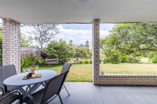 2 26 Voyager Cl waterfront ground floor unit - Nelson Bay - 6