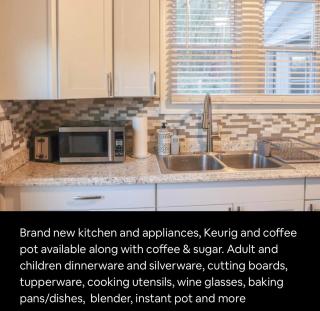 Spotless, Comfortable home with Hot Tub! - - 2
