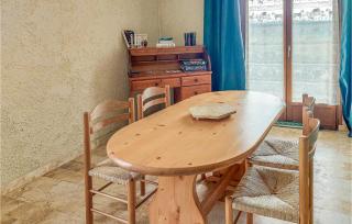 2 Bedroom Amazing Home In Sarrecave - Sarrecave - 8