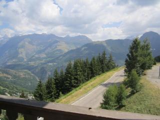 Studio cabine rénové, grand balcon, 6 couchages, 300m des pistes d'Auris en Oisans - FR-1-297-34 - Auris - 3