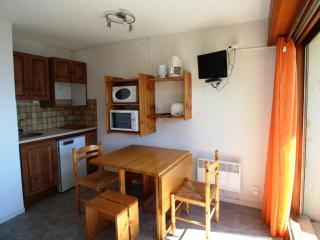 Studio cabine 3 pers. aux pieds des pistes avec balcon à Auris en Oisans - FR-1-297-35 - Auris - 6