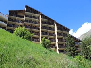 Studio cabine au pied des pistes avec balcon et ascenseur à Auris en Oisans - FR-1-297-154 - Auris - 2