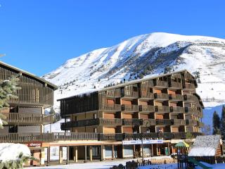 Studio cabine rénové, 4 couchages, pied des pistes, parking, balcon sud - FR-1-297-160 - 1