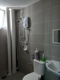 SAFIYYA HOMES MERU RAYA - WIFI/NETFLIX - Ipoh - 3
