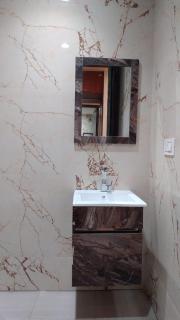 Hotel RIVERB - New Delhi - 9