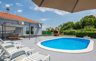 Holiday Home Flora with pool - Poličnik - 0