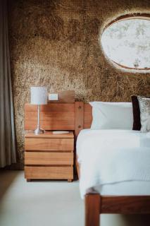 Three Little Pigs Escape - MAIN HOUSE - OFF GRID - South Bruny - 6