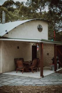 Three Little Pigs Escape - MAIN HOUSE - OFF GRID - South Bruny - 9