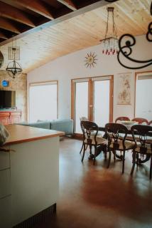 Three Little Pigs Escape - MAIN HOUSE - OFF GRID - South Bruny - 1