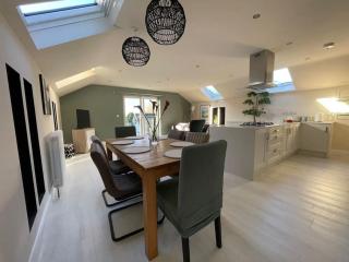 Edge Water Cottage-recently constructed - Crawfordsburn - 4