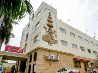 Diamond Hotel - Varanasi - 0