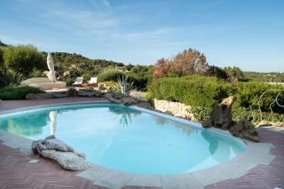 Lussuosa villa con Piscina opera dell'Arch.Couelle - Porto Cervo - 3