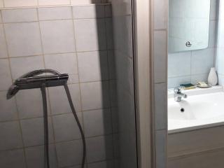 Duplex à Arette: 6 pers, balcon, casier à skis, parkings gratuits - FR-1-602-88 - 8