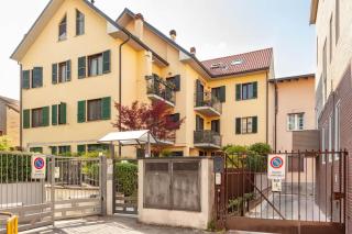 Casa Azzurra - by Host4U - San Donato Milanese - 9