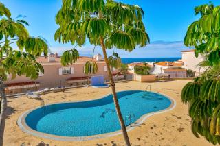 Modern apartment with large terrasse, bbq, fast wifi, 2 pools - Puerto de Santiago - 8