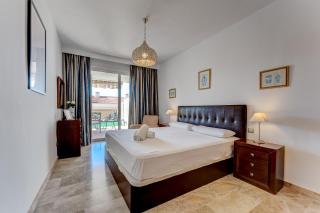 Modern apartment with large terrasse, bbq, fast wifi, 2 pools - Puerto de Santiago - 7