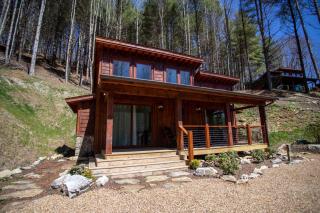 Hook Wine and Sinker at Eagles Nest - Banner Elk - 0