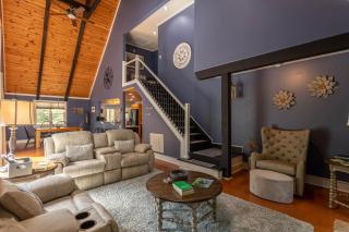 Creekside Cabin at Linville Land Harbor - Newland - 5