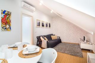 WHome Trigueiros Downtown 1-Bed w/AC in Top Location - Lissabon - 7