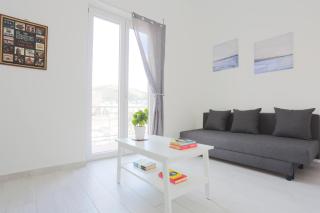 Bright & Central Apartment near the station - Salerno - 6