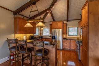 Emerald Escape - Beech Mountain - 5