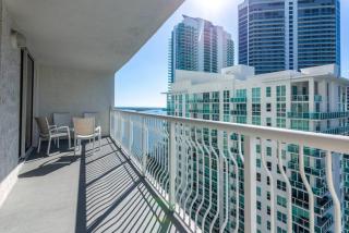 Ocean and City Views Lux Miami Brickell Sleeps 5 - Miami - 1