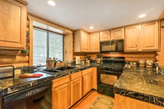 Cozy Utah Cabin with Deck and Fire Pit! - Duck Creek Village - 2