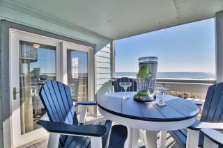 Direct Ocean Front 3BR/2BA Dog Friendly **OCEANFRONT** - Myrtle Beach - 6