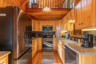 Whispering Ridge Retreat - Boone - 4
