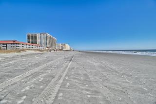 Direct Ocean Front 3BR/2BA Dog Friendly **OCEANFRONT** - Myrtle Beach - 3