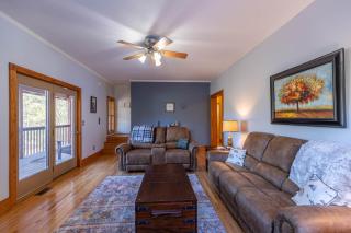 Lazy Bear Inn - Sugar Grove - 8