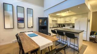 2BR plus Loft, Modern and Spacious, Hot Tub and Sauna, Private Balcony, Fireplace - 8