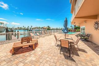 Treasure Island 1 Bedroom, 1 Bathroom, Condominium, 11605 - 1